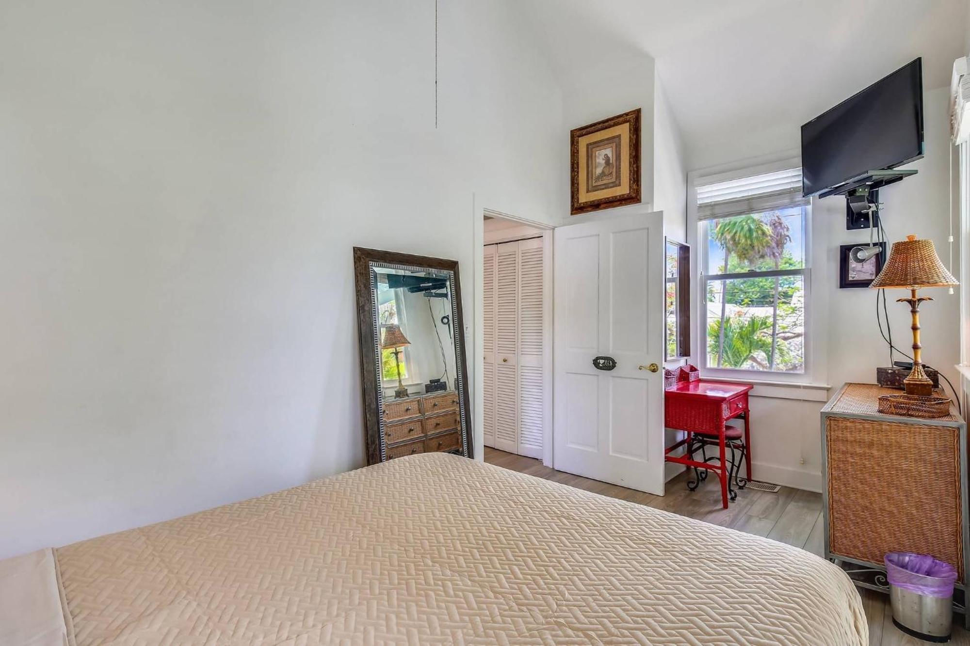 Land Of Love By Avantstay Pets Allowed Shared Pool Great Location Month Long Stays Only Key West Exterior photo